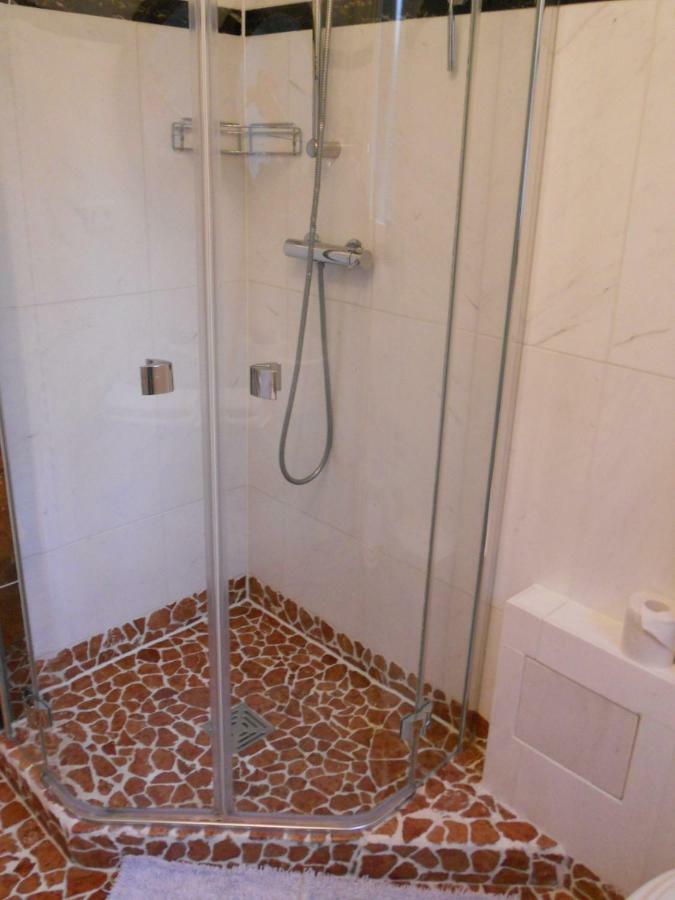 Ferienwohnung In 본 외부 사진